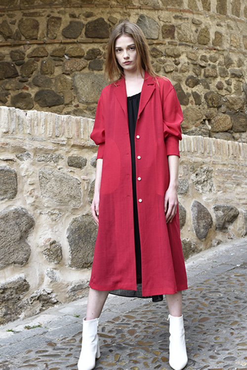 6052 Monocell Robe (red)